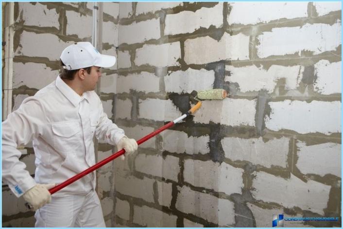 Как да изравним стените с мазилка