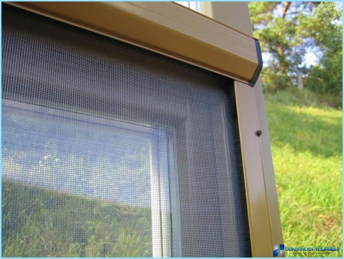 Csináld magad szúnyogháló műanyag ablakokon