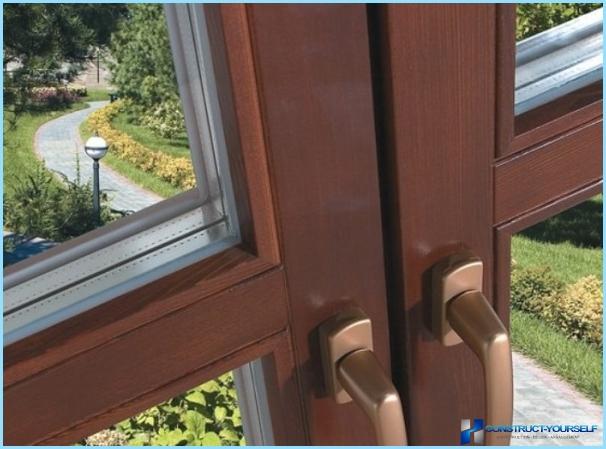 Comment faire des fenêtres en bois avec des fenêtres à double vitrage