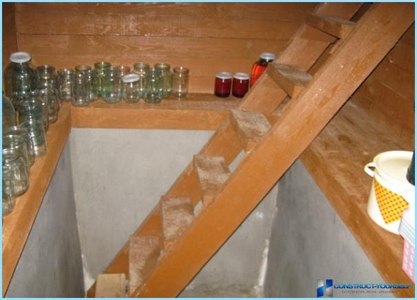 Gør-det-selv-trappe til kælderen
