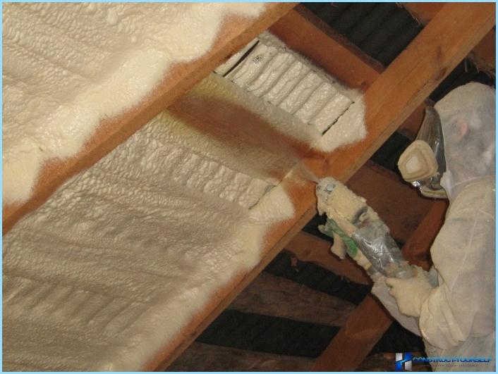 Izolacija krova poliuretanskom pjenom