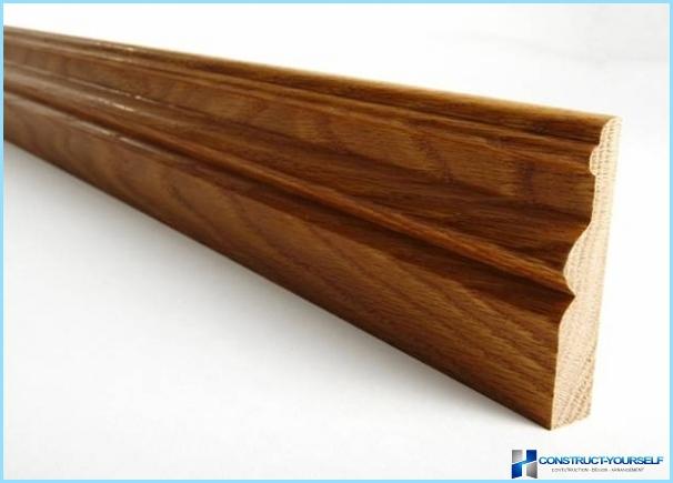 Træ baseboard