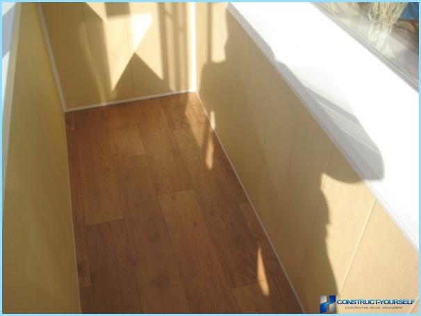 Is it possible to lay laminate on balcony, kitchen, hallway and how to do it
