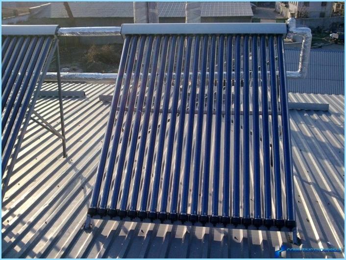 The solar collector is made of polycarbonate