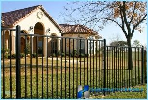 Installation of metal fence photo