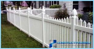 Decorative plastic fence