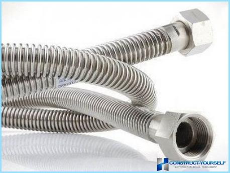 Flexible hoses for water: specifications
