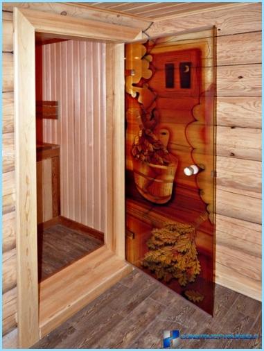 Doors for baths and saunas