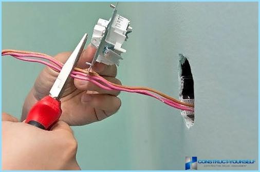 Installation of switches and sockets according to the European standard