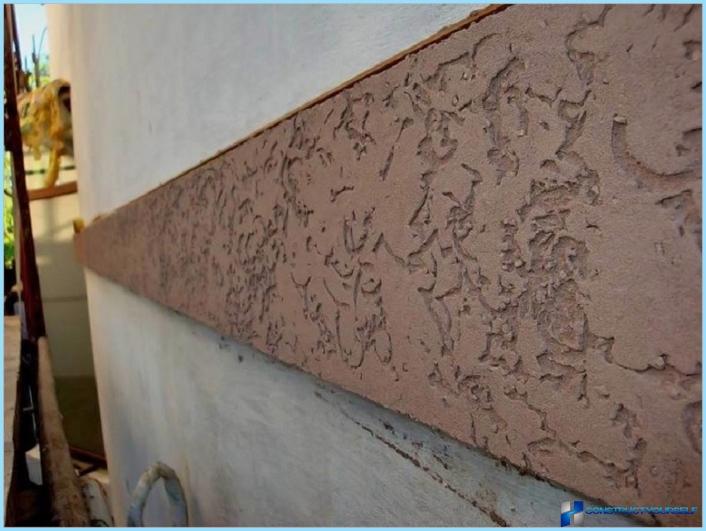 How to apply decorative plaster woodworm
