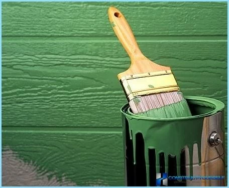 Alkyd paint for interior and exterior use on metal and wood