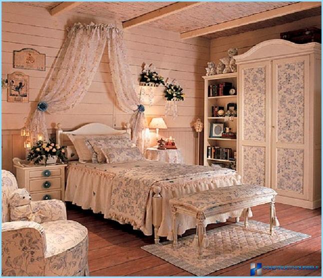 A small bedroom in Provence style