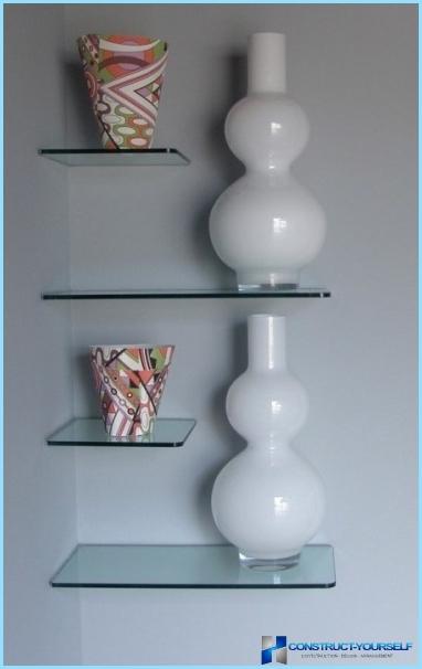 Hanging glass shelves