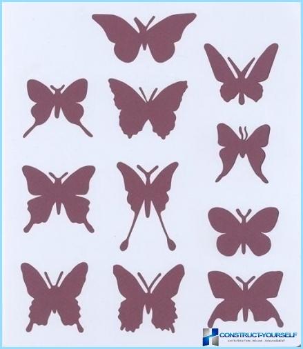 How to make a butterfly on the wall with their hands