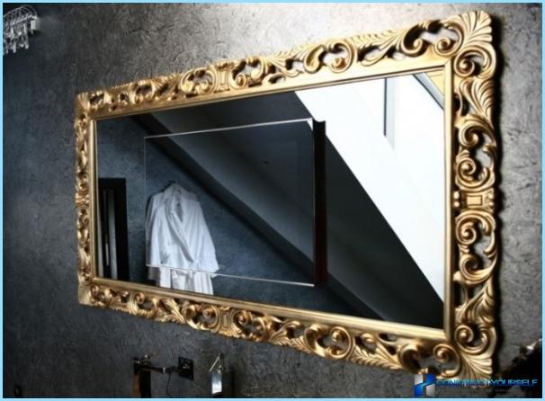 The design of the mirrors in the bathroom