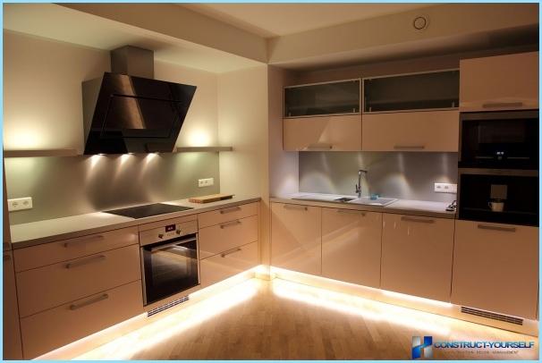 Moderne ideer til design af et lille køkken