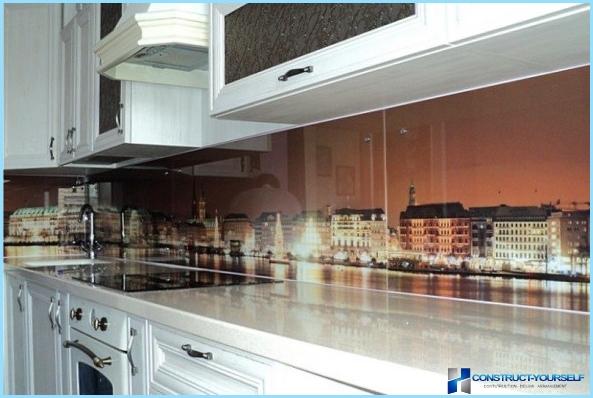 Plastikschürze in der Küche mit Fotodruck
