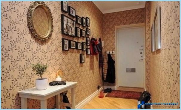 What Wallpaper to choose for a small hallway