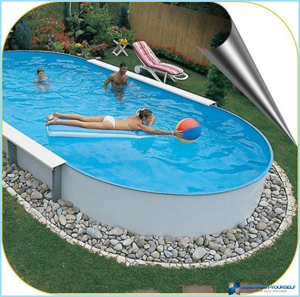 여름 거주지를위한 수영장을 선택하는 방법 : 접을 수 있거나 고정 된