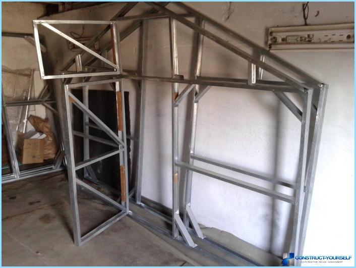 How to make a greenhouse out of galvanized profile