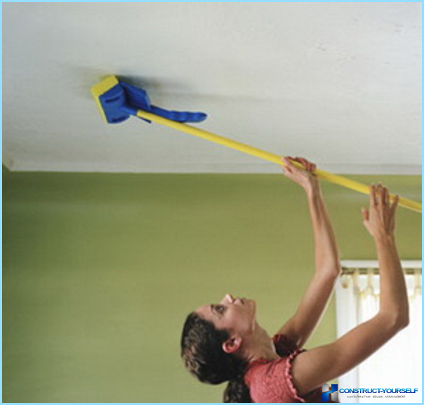 Kako oprati strop od rastezljive prostirke