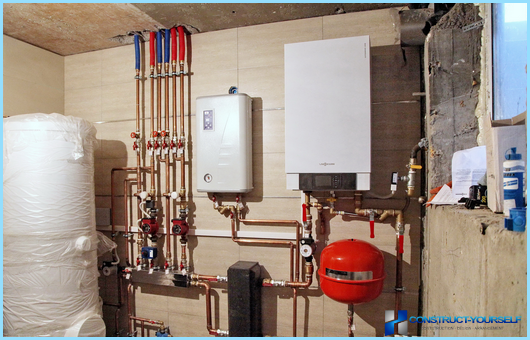 Wall-mounted gas boiler