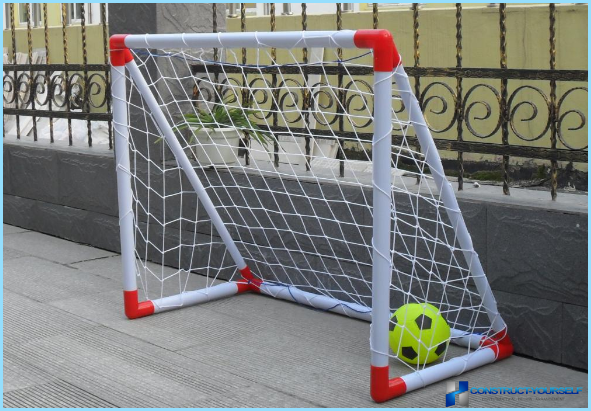 Gates for mini-football