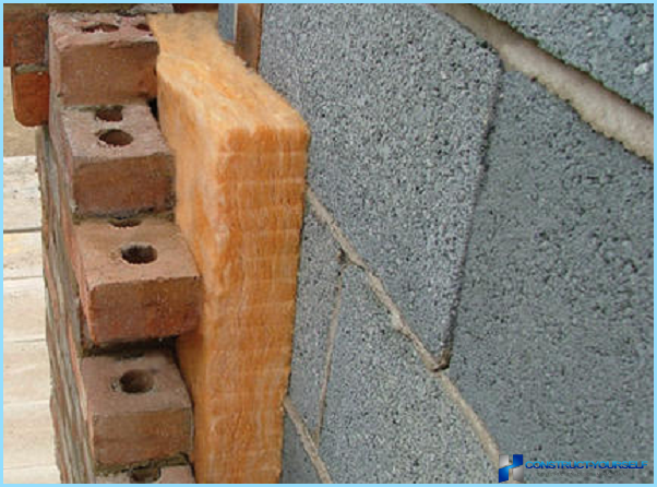 Bath of wood-concrete blocks: reviews