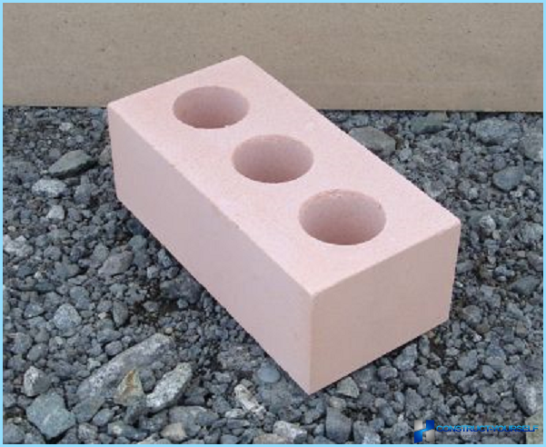 Silicate or ceramic brick is better