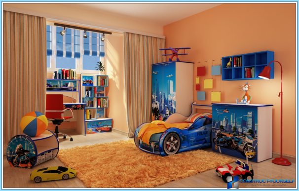 Interiorul unei camere pentru copii pentru un băiat
