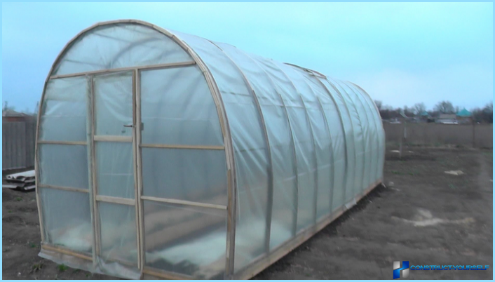 Sådan bygger du et gør-det-selv-vinter-drivhus