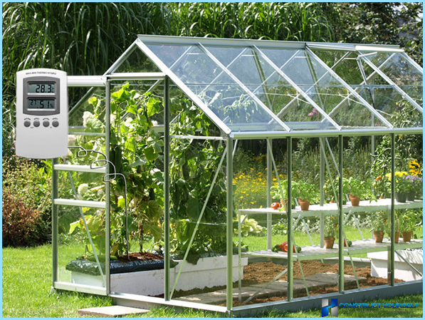 Do the heating of greenhouses with their hands
