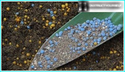 Fertilizantes minerales en granulos