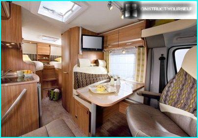 Cottage on wheels inside