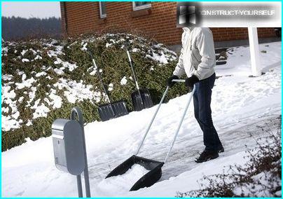 Скрепери - ефективни помощници за сняг